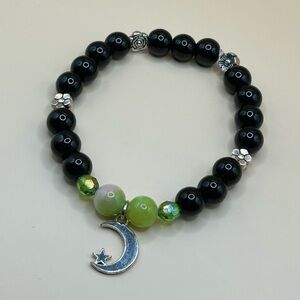 Handmade Poison Ivy Bracelet (Stretchy)